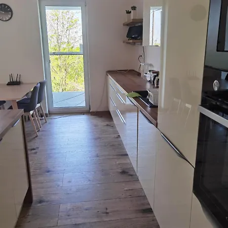 Sunset House Piestany Cervena Veza *
