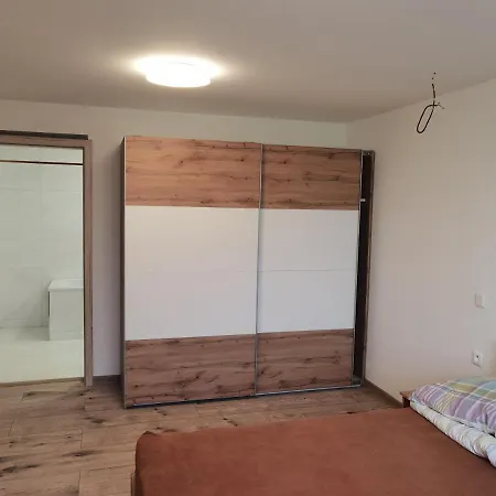 Appartamento Sunset House Piešťany červená Veža Banka